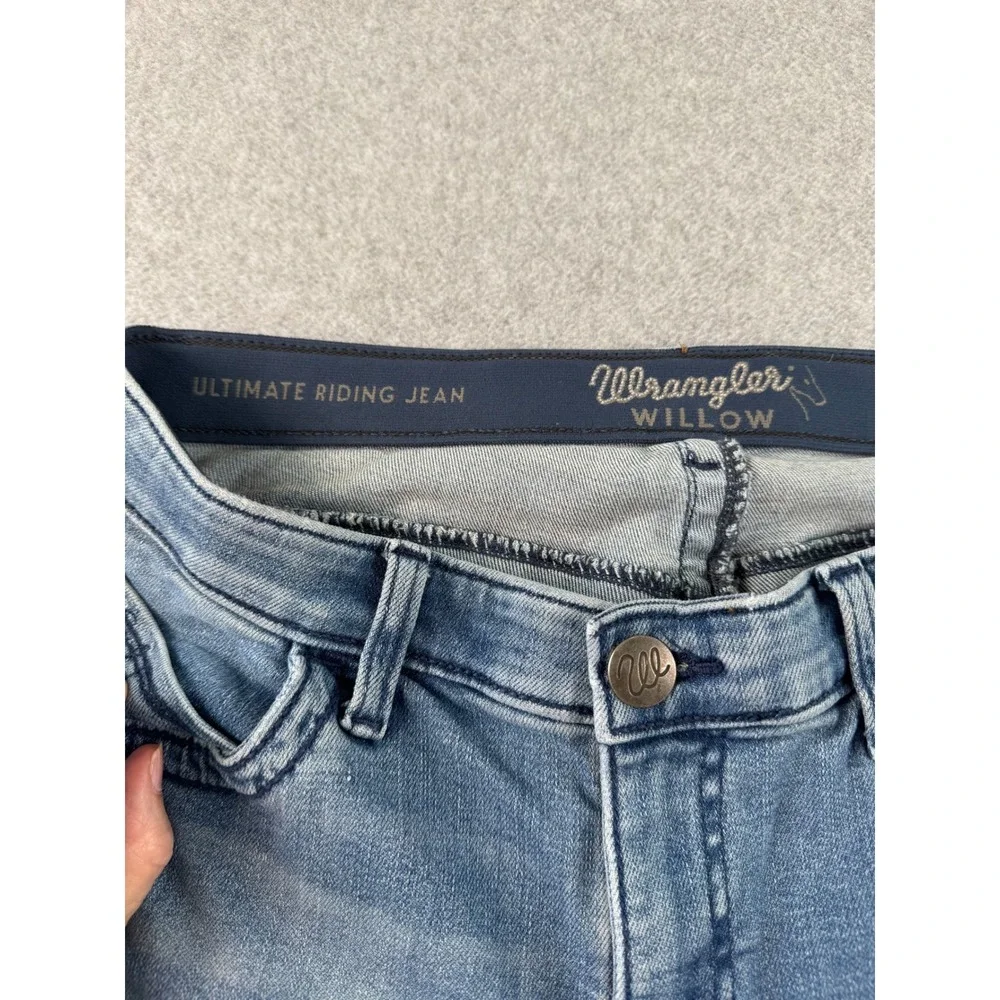 Wrangler Willow Ultimate Riding Jeans Light Wash Bootcut Denim 9x36 10WRW60AR